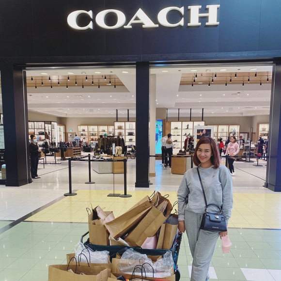 Meet your Posher, Maria - Picture 10 of 17